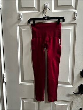 Gymshark women’s High-Waist Burgundy Leggings Sz XS